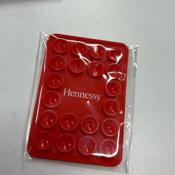 Suction - Picture 1 of 3